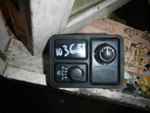 Фотография Блок регулировки освещением Nissan (Ниссан)-Альмера Классик