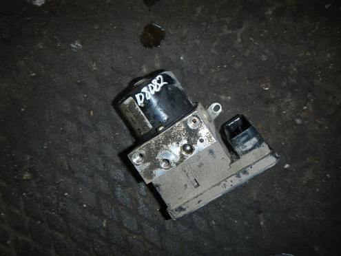 Фотография Блок ABS (насос), BMW (БМВ)-1 (E81, E87) (04-11)