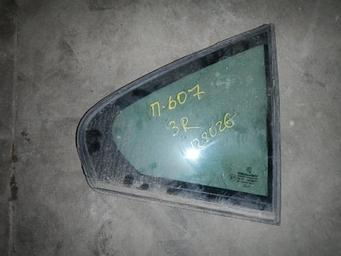 Фотография Стекло двери задней правой (форточка), Peugeot (Пежо)-607 (00-)