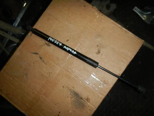 Фотография Амортизатор крышки багажника, Opel (Опель)-MERIVA (10-)