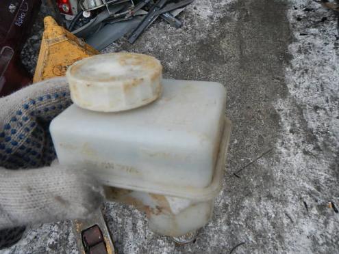 Фотография Бачок главного тормозного цилиндра, Chery (Чери)-AMULET (04-12)