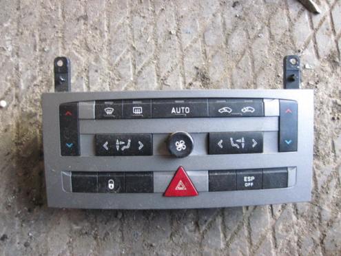 Фотография Блок управления климатической установкой, Peugeot (Пежо)-407 (04-)