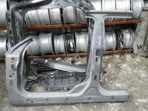 Фотография Боковина левая, Volvo (Вольво)-XC70 (07-)