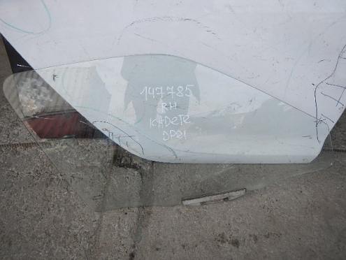 Фотография Стекло двери передней правой, Opel (Опель)-KADETT