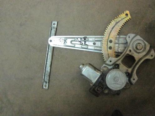 Фотография Стеклоподъемник электр.задний правый, Nissan (Ниссан)-CUBE (Z11) (02-08)