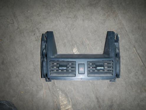 Фотография Воздуховод центральный, Nissan (Ниссан)-Тиана