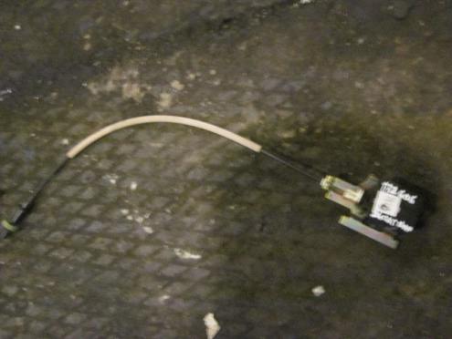 Фотография Активатор лючка бензобака, Land Rover (Ленд Ровер)-DISCOVERY 3 (04-09)