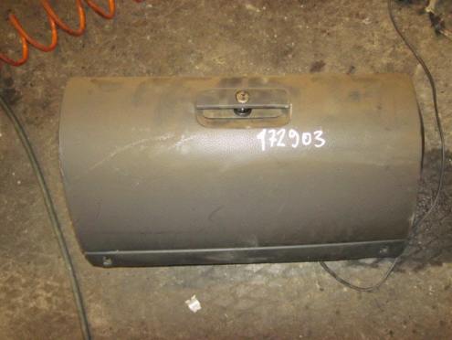 Фотография Бардачок, Skoda (Шкода)-OCTAVIA TOUR A4 (1U) (00-)