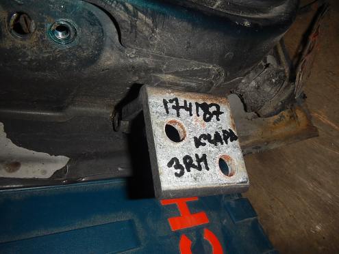 Фотография Петля двери задней правой нижняя, Citroen (Ситроен)-XSARA  (00-05)