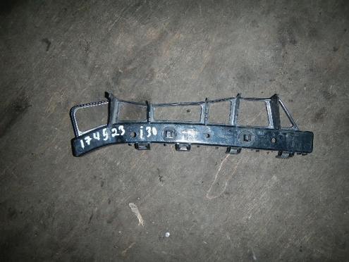 Фотография Кронштейн бампера заднего левый, Hyundai (Хендэ)-I30 (07-12)