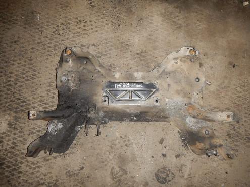 Фотография Балка подмоторная, Citroen (Ситроен)-C4 PICASSO