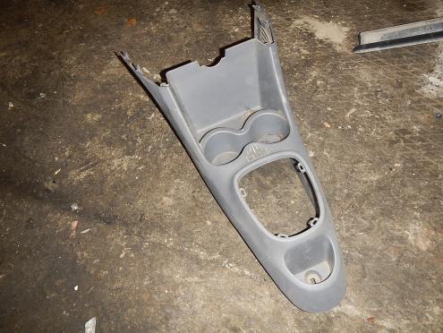 Фотография Консоль, Peugeot (Пежо)-107 (06-)