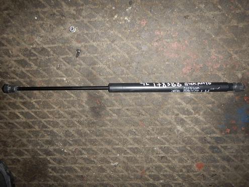 Фотография Амортизатор двери багажника, KIA (Киа)-PICANTO (05-11)