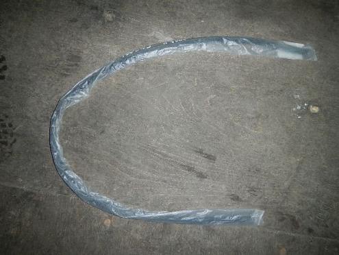 Фотография Уплотнитель лобового стекла верхний, Peugeot (Пежо)-4007