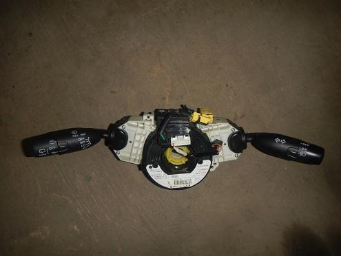 Фотография Блок подрулевых переключателей, Honda (Хонда)-C-RV, 07-