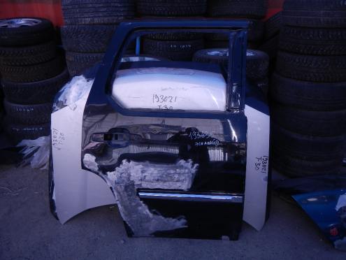 Фотография Дверь задняя правая, Cadillac (Кадиллак)-ESCALADE III (06-14)