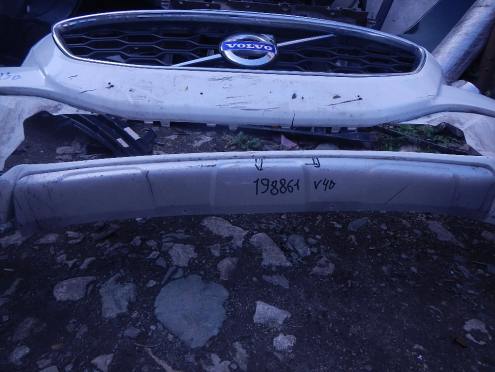 Фотография Накладка бампера переднего, Volvo (Вольво)-V40 (12-)
