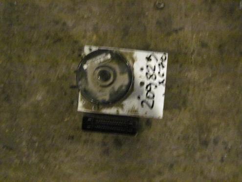 Фотография Блок ABS (насос), Volvo (Вольво)-XC70 (00-06)