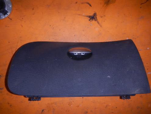 Фотография Бардачок, Peugeot (Пежо)-206 (98-)