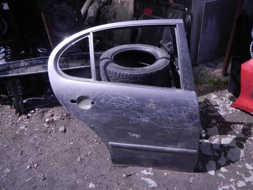 Фотография Дверь задняя правая, Seat (Сеат)-TOLEDO II (99-06)