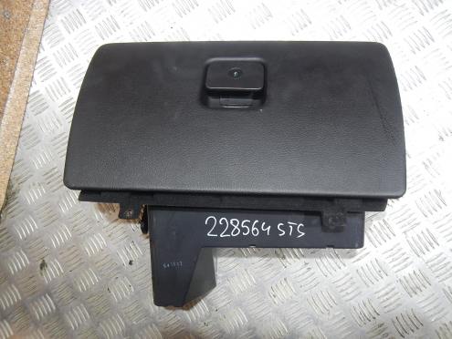 Фотография Бардачок, Cadillac (Кадиллак)-STS (05-11)