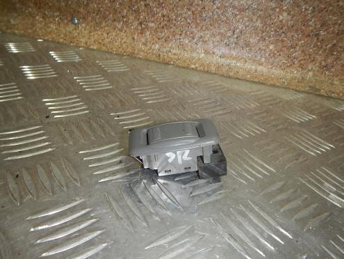 Фотография Кнопка стеклоподъемника, FAW (ФАВ)-VITA (06-10)