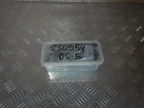 Фотография Комплект крепления двери, Citroen (Ситроен)-DS5