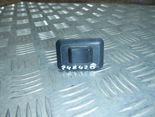 Фотография Кнопка стеклоподъемника, Volvo (Вольво)-850 (01-06)