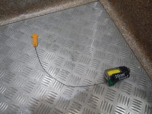 Фотография Активатор лючка бензобака, Saab (Сааб)-9-5 (97-)