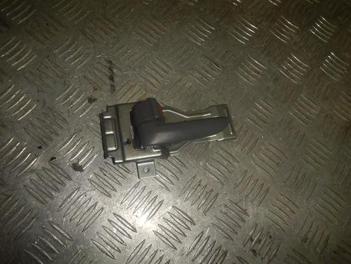 Фотография Ручка двери внутренняя левая, Mazda (Мазда)-BT-50 (06-)