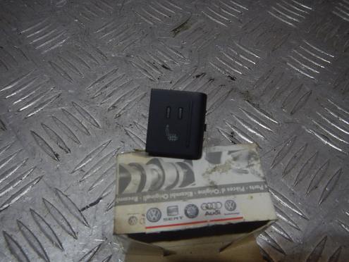 Фотография Кнопка обогрева сидений, Volkswagen (Фольксваген)-AMAROK (2H) (10-)