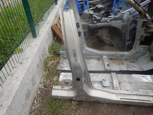 Фотография Боковина правая, Cadillac (Кадиллак)-SRX (03-09)