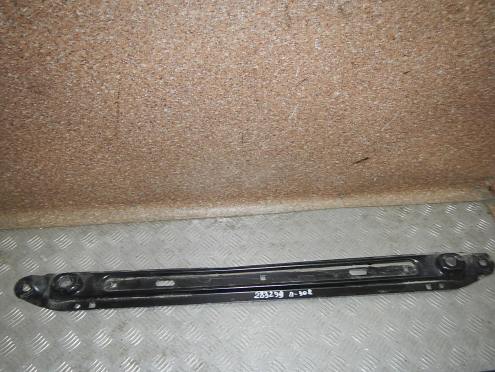 Фотография Балка под радиатор нижняя, Peugeot (Пежо)-308