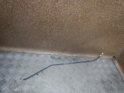 Фотография Держатель капота, Honda (Хонда)-F-RV (05-09)