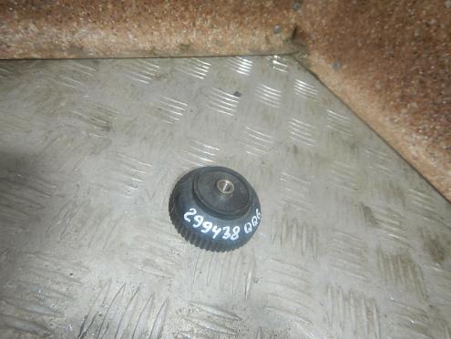 Фотография Болт крепления запасного колеса, Chery (Чери)-QQ6 (S21) (07-10)