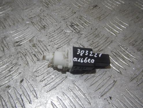 Фотография Датчик включения стопсигнала, Fiat (Фиат)-ALBEA (05-12)