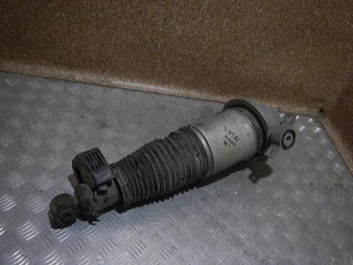 Фотография Амортизатор задний правый, Porsche (Порше)-CAYENNE (03-10)