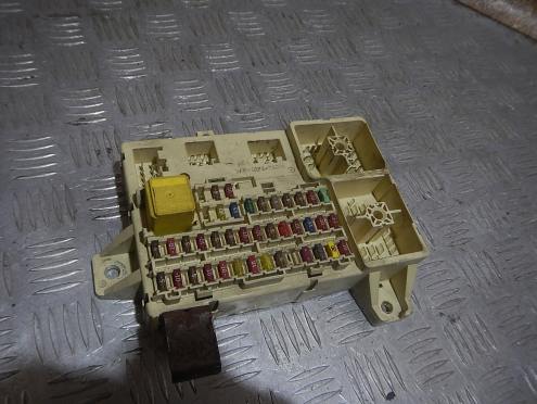 Фотография Блок предохранителей, Jaguar (Ягуар)-S-TYPE (00-06)