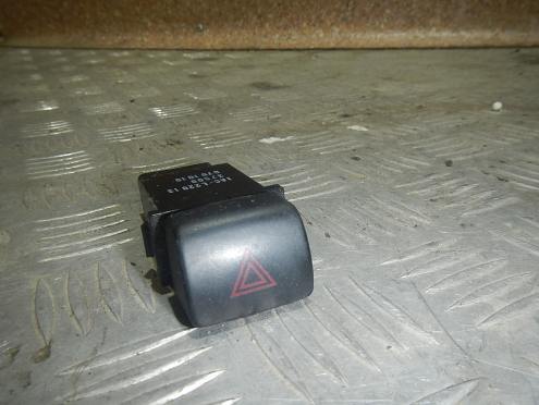 Фотография Кнопка аварийной сигнализации, ТАГАЗ (Tagaz)-C190 (11-13)