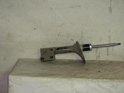 Фотография Амортизатор передний левый, Hyundai (Хендэ)-TUCSON (04-10)