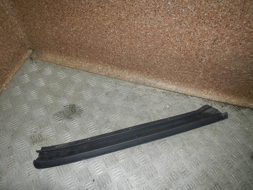 Фотография Молдинг лобового стекла, Jeep (Джип)-COMMANDER (07-10)