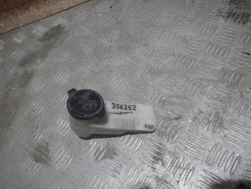 Фотография Горловина бачка омывателя, Toyota (Тойота)-HILUX PICK-UP (15-)