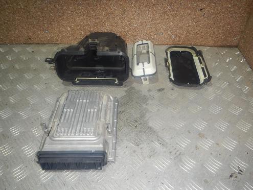 Фотография Блок управления двигателем, BMW (БМВ)-7 (F01, F02) (08-14)