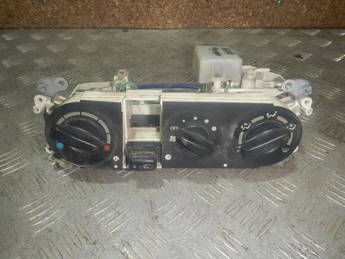 Фотография Блок управления климатической установкой, Mitsubishi (Митсубиси)-PAJERO SPORT (K9) (98-08)