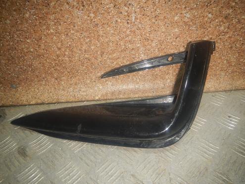 Фотография Рамка противотуманной фары правой, Infiniti (Инфинити)-Q30 (16-19)