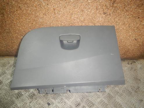 Фотография Бардачок, Seat (Сеат)-IBIZA (08-)