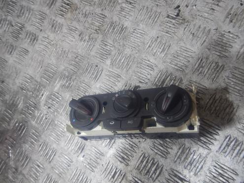 Фотография Блок управления климатической установкой, Seat (Сеат)-IBIZA (08-)