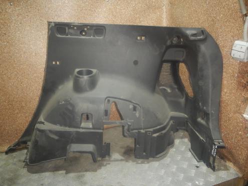 Фотография Обшивка багажника, Toyota (Тойота)-VERSO (09-)