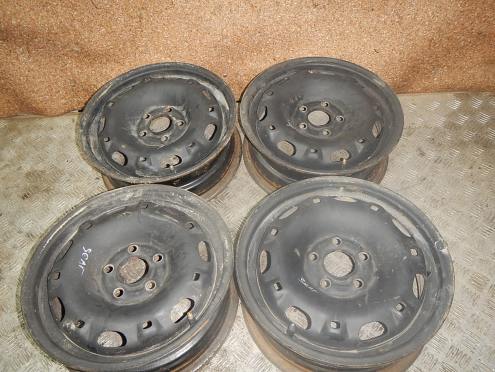 Фотография Комплект дисков стальных