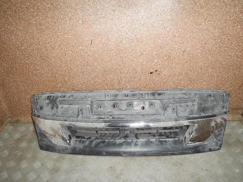 Фотография Решетка радиатора, Isuzu (Исузу)-D-MAX (12-19)